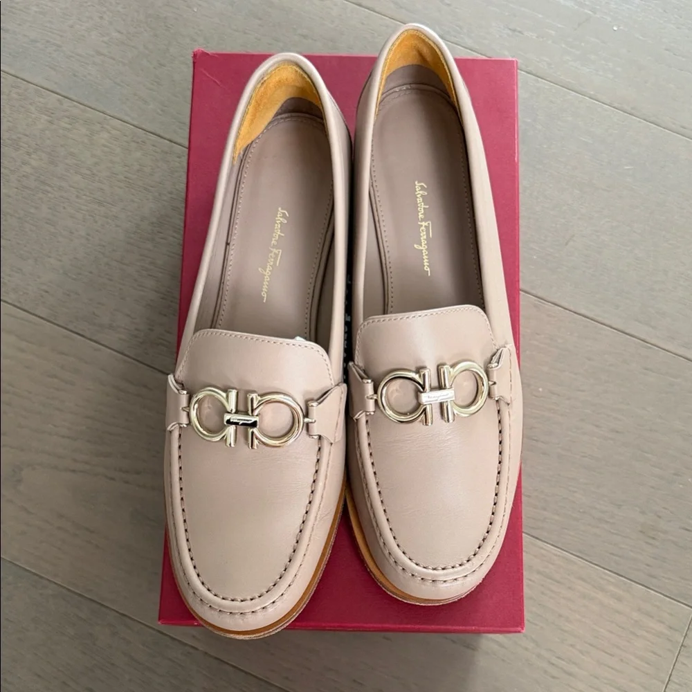 Salvatore Ferragamo Tan Loafers with Gold Accents - Picture 1 of 8